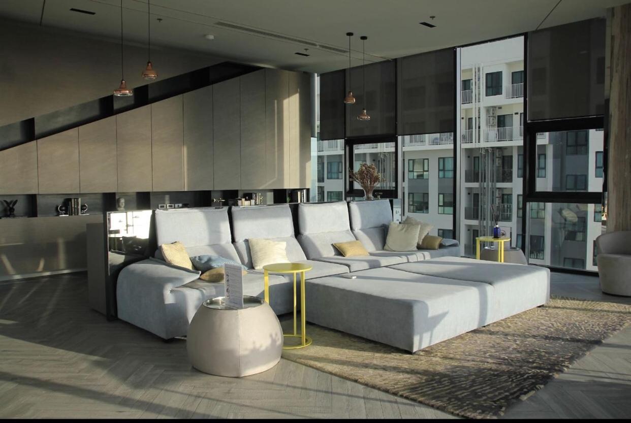 The Base Central Pattaya Exterior photo