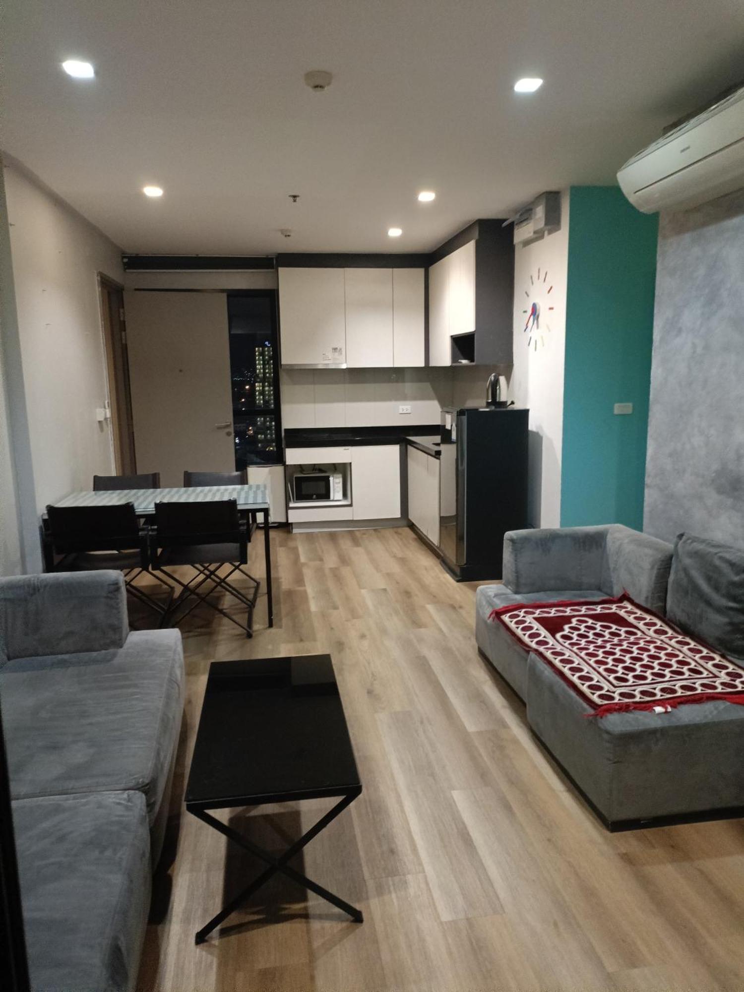 The Base Central Pattaya Room photo