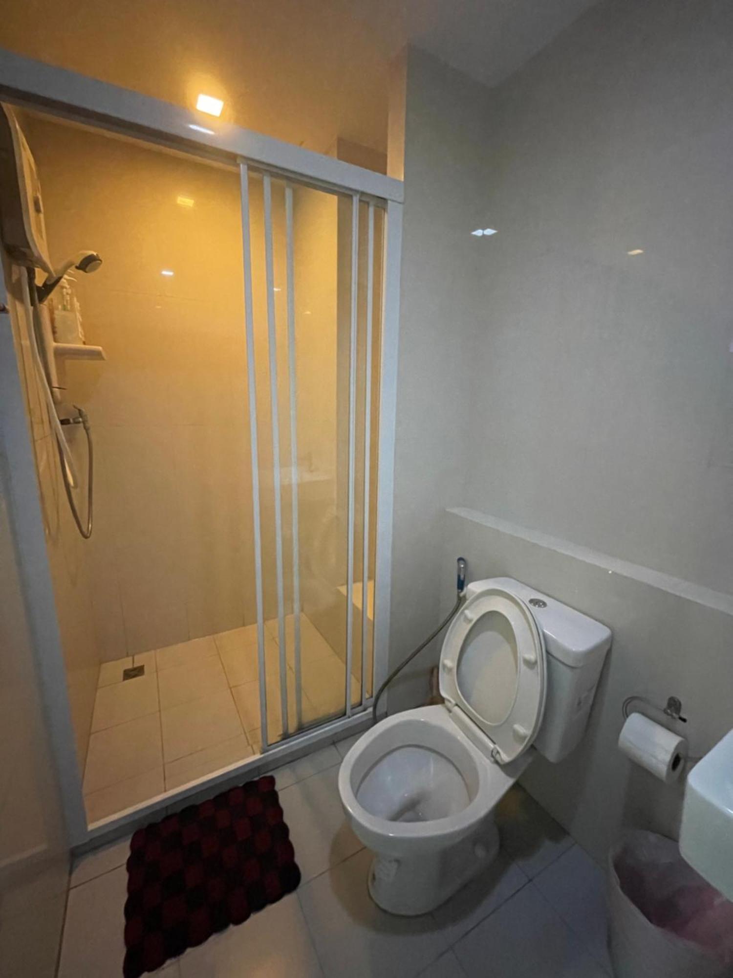 The Base Central Pattaya Room photo